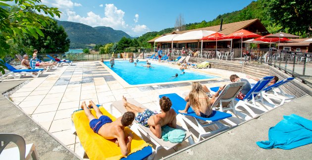 piscine et lac savel